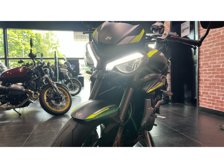 Triumph Street Triple RS (19MY)